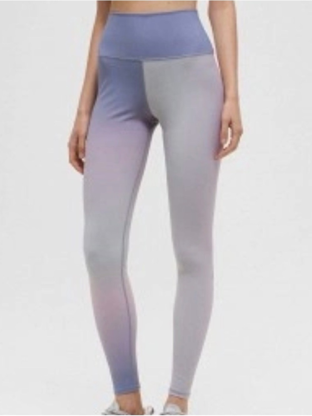ALO Yoga Ombre High-Rise Leggings in Lavender and Light Gray